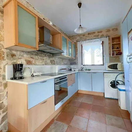 Stonehouse Rental, Ithaca * Βαθύ