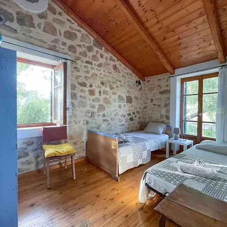 Stonehouse Rental, Ithaca * Vathy (Ithaca)