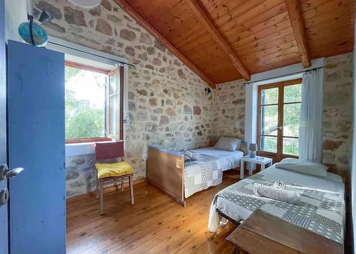 Stonehouse Rental, Ithaca * Vathy (Ithaca)